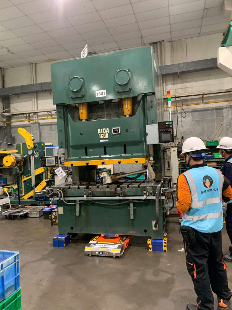 Dịch vụ vận chuyển máy dập bằng rùa điện